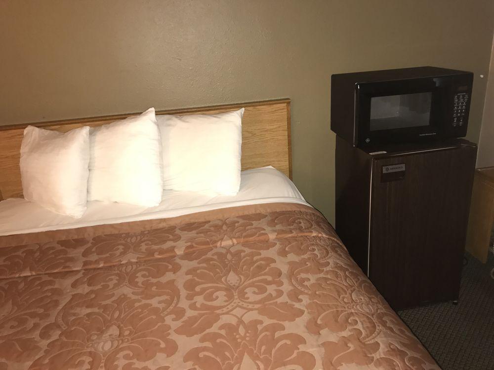 Fairbridge Inn & Suites - ルイストン エクステリア 写真