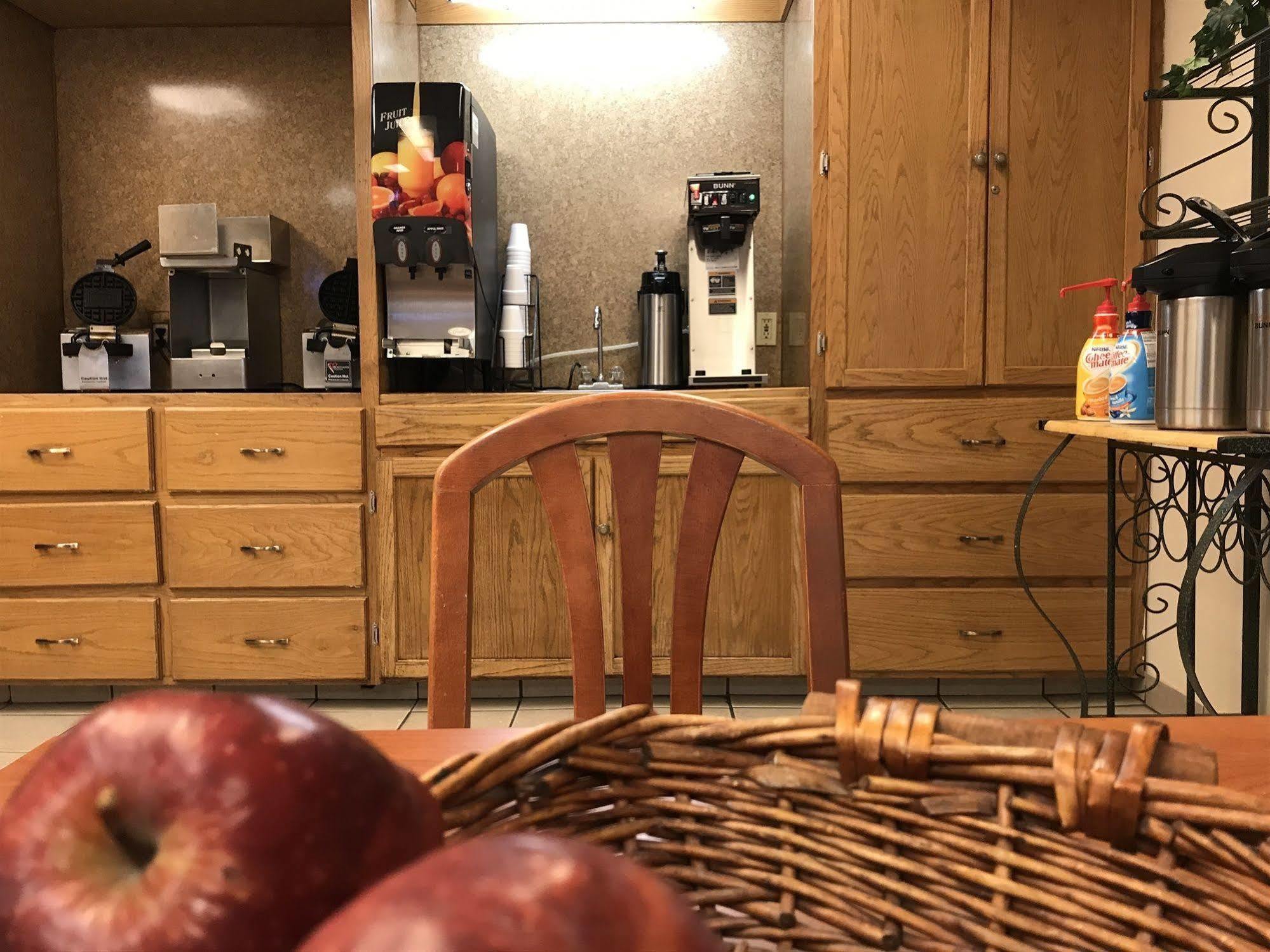 Fairbridge Inn & Suites - ルイストン エクステリア 写真
