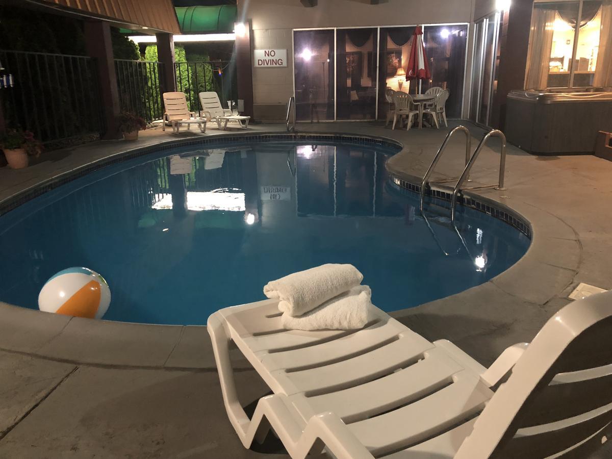 Fairbridge Inn & Suites - ルイストン エクステリア 写真